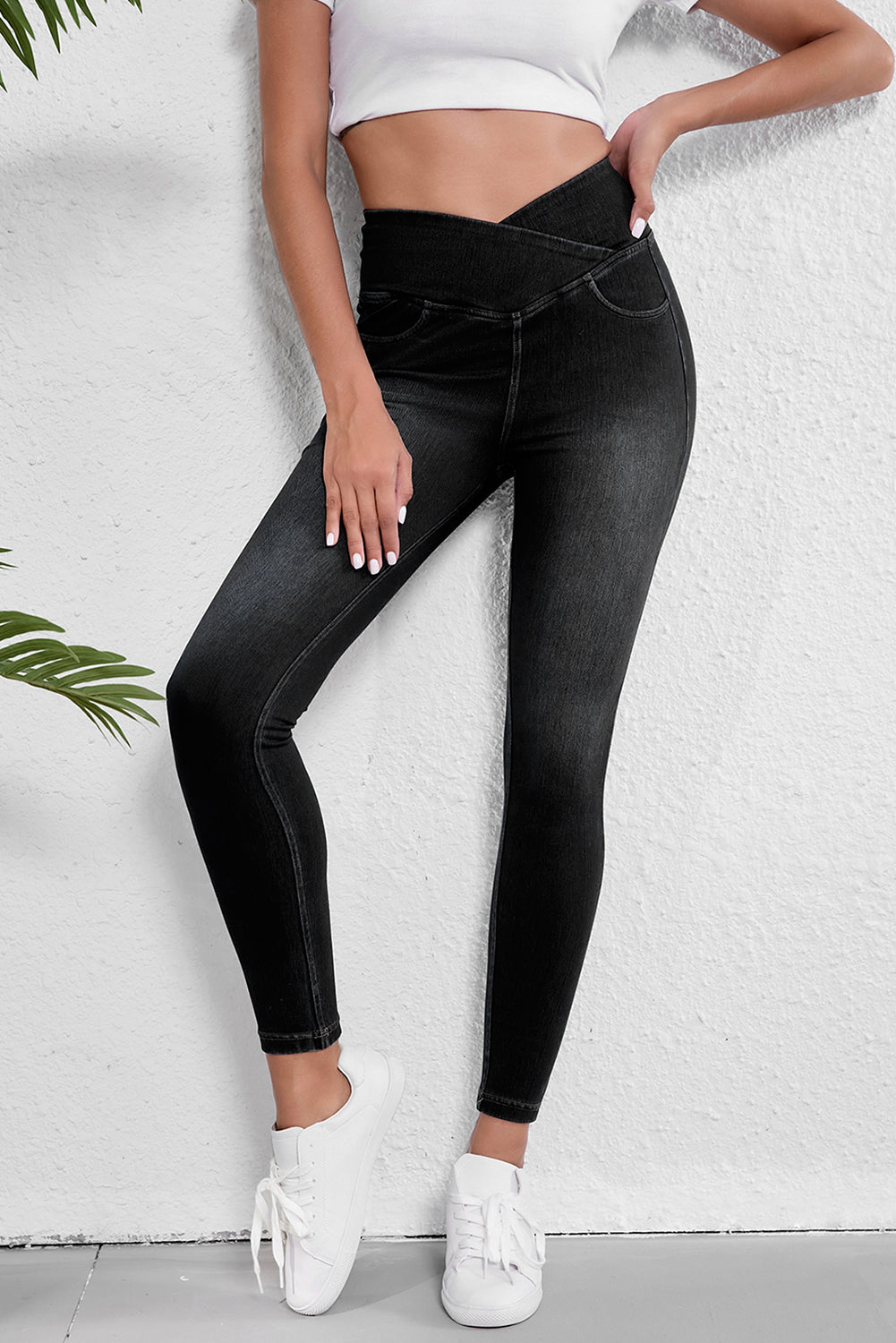 Black Arched Waist Stretchy Slim Fit Jeggings - Naughty Girl Essentials