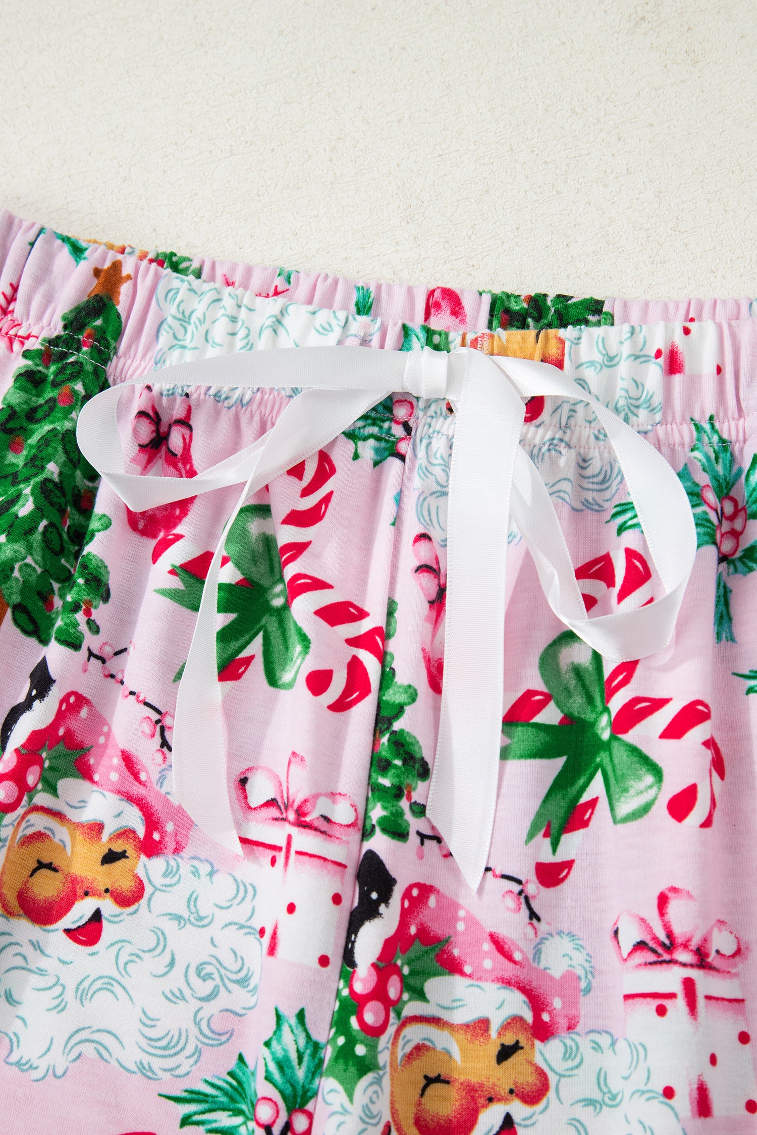 Pink Christmas Pattern Button V-Neck Pullover & Drawstring Pants Lounge Set – 2 Piece