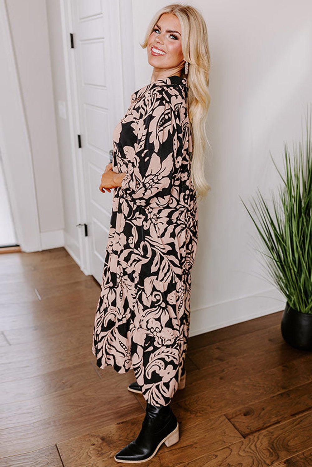 Black Plus Size Floral Printed Puff Sleeve Collared Maxi Dress - Naughty Girl Essentials